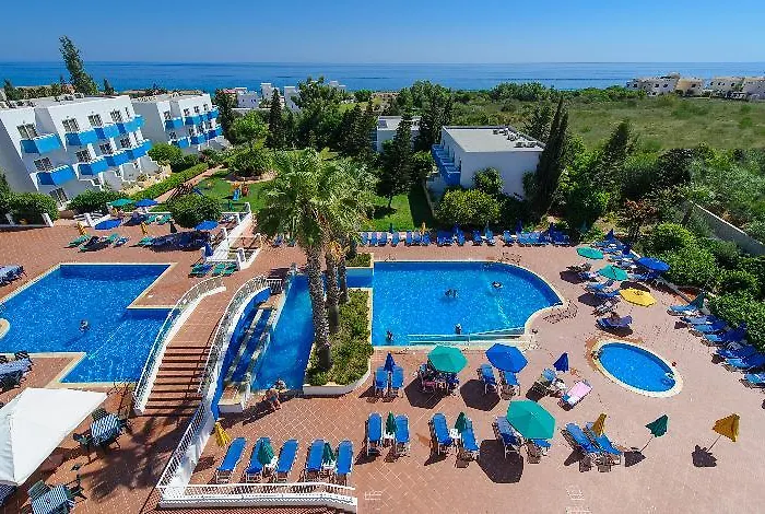 アパート Paramount *