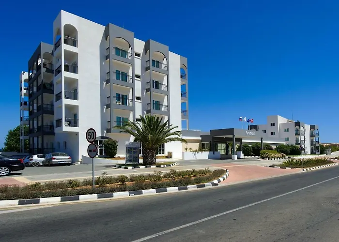 Paramount Apartamento Protaras