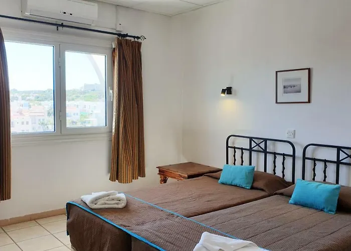 Paramount Apartamento Protaras