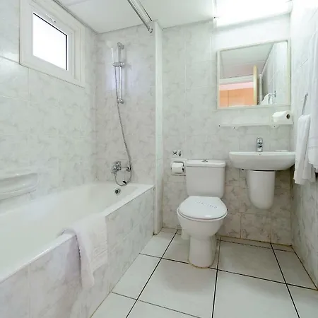 Lägenhetshotell Paramount 4*