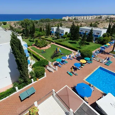 Paramount Lägenhetshotell Protaras